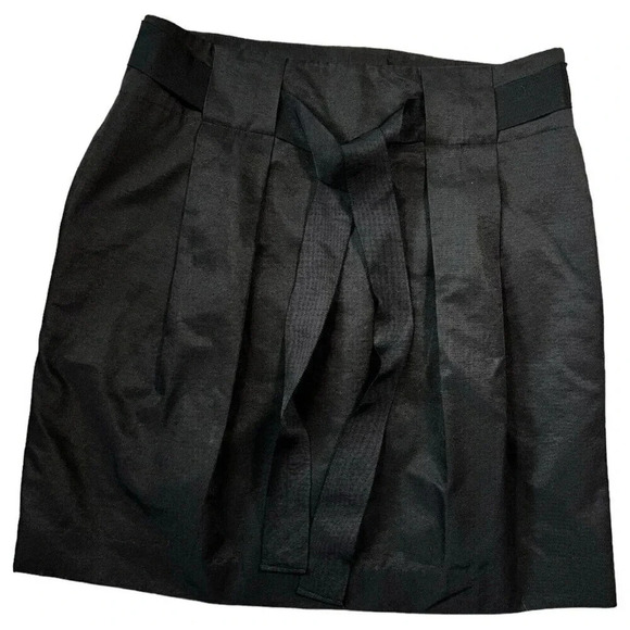 Banana Republic Mini Skirt Black Belted pleats Size 4 Lined Zip Pockets A-line - Picture 1 of 7